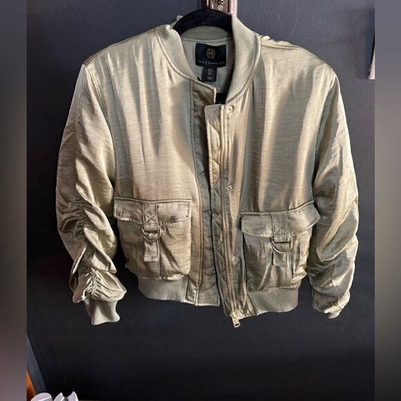 House of Harlow 1960 Sage Green Satin Bomber Jacket Ruffle Sleeves NWT Sz Small - Picture 1 of 6